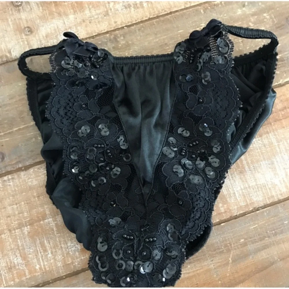 Vintage 90’s Victoria’s Secret Sequin and Beaded Satin Black String Bikini CTRR‎